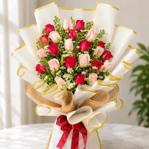 Red & Pink Roses Delivery Philippines | Roses & Aster Bouquet